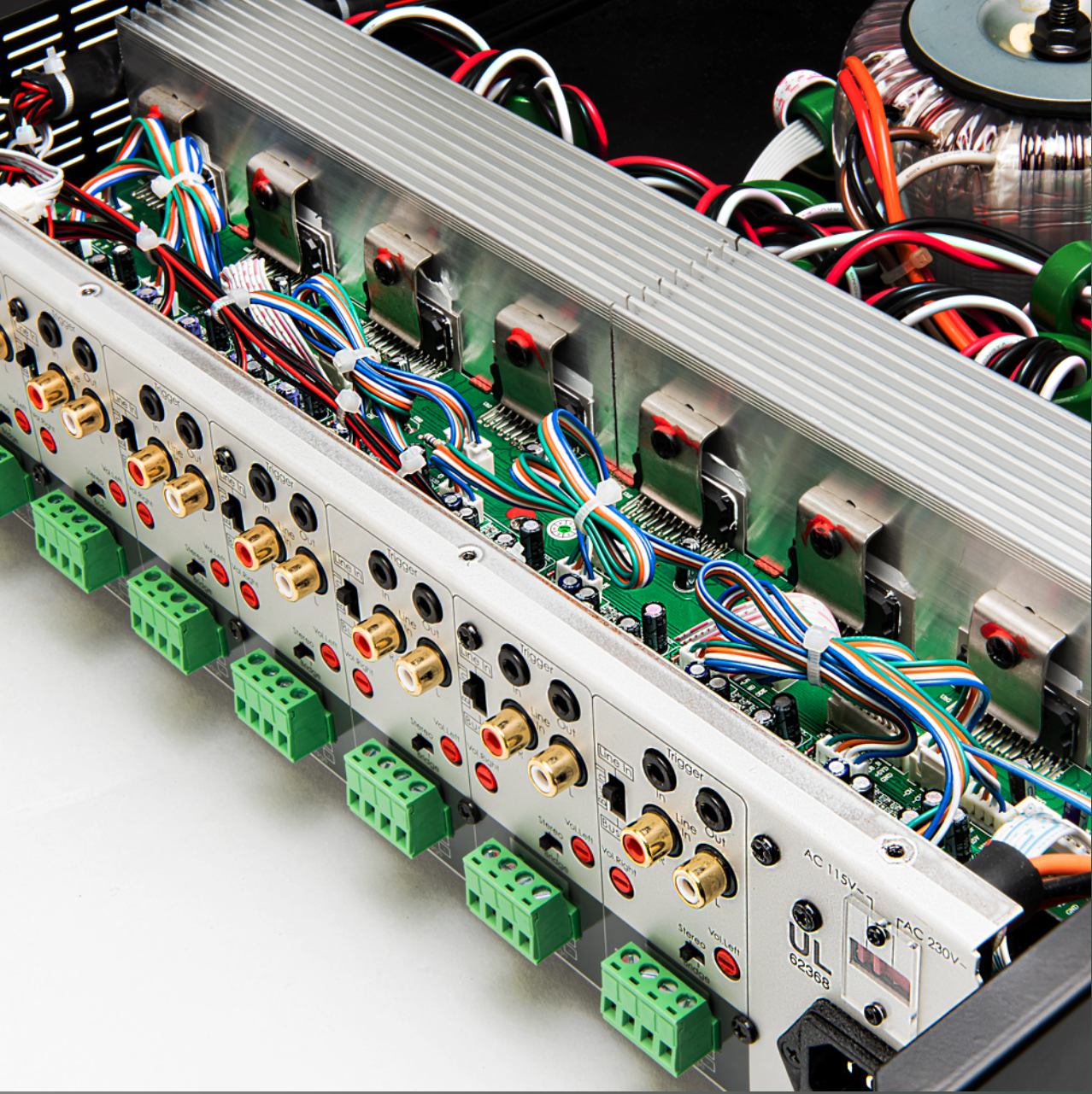 картинка Усилитель мощности MX1680 GEN2 Симпл дистрибьюшн