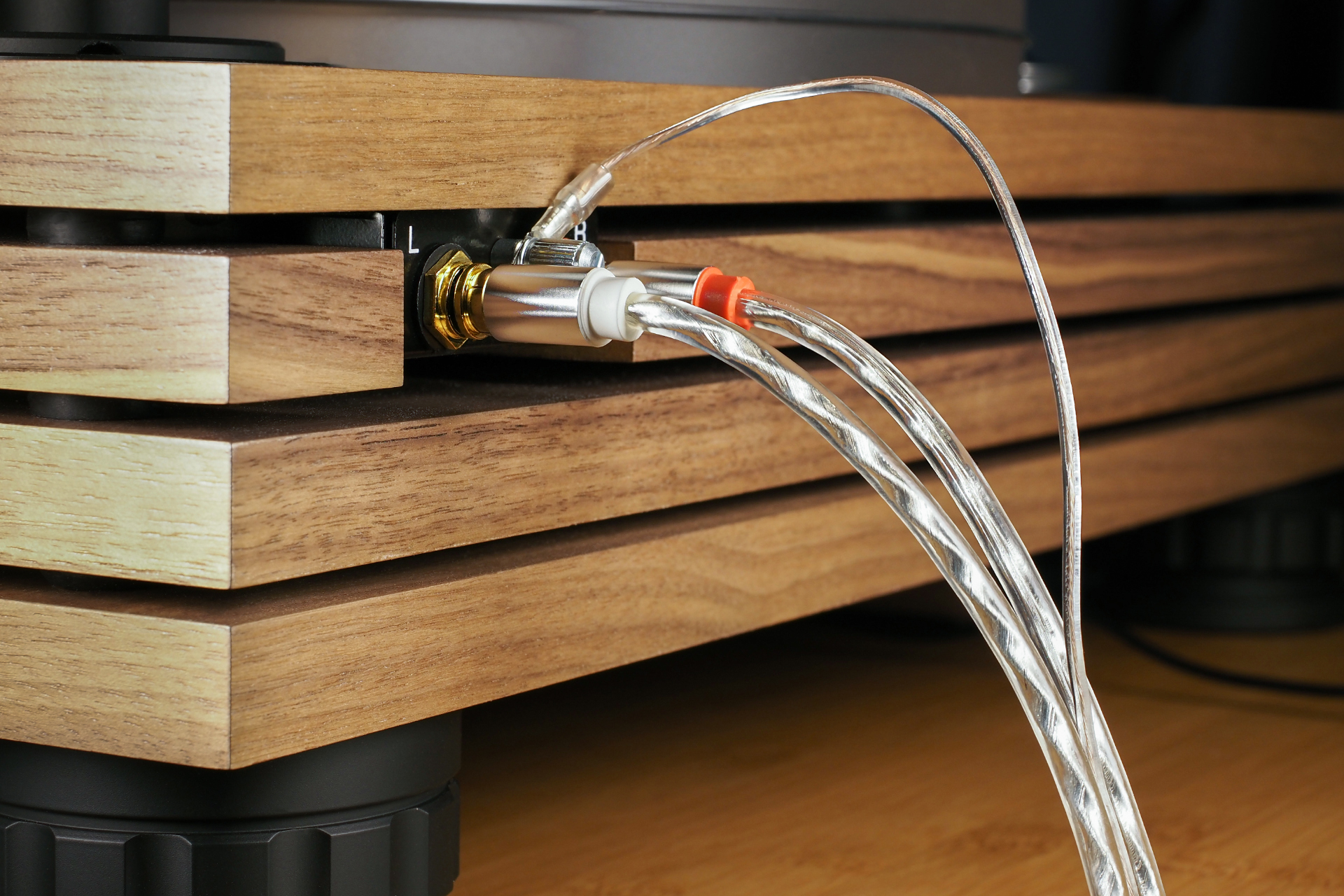 картинка MMF - 11.3 Piano Walnut Симпл дистрибьюшн